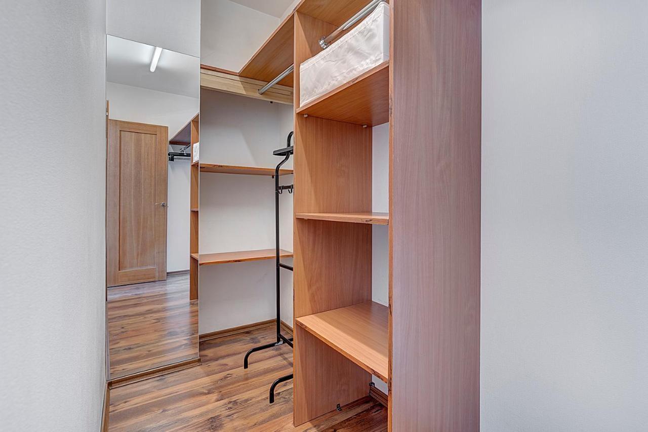 Cityvibe Top-Floor Apartment ヴィリニュス エクステリア 写真